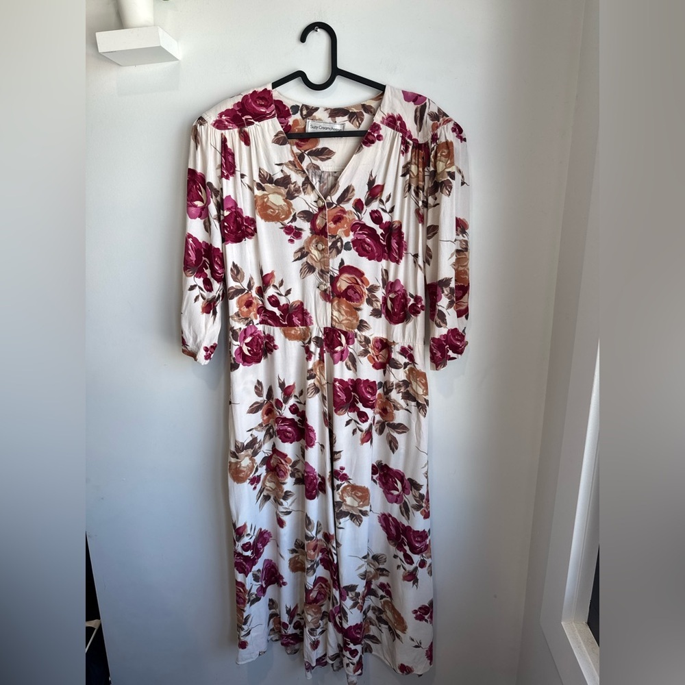 Vintage Suzy Creamcheese White Floral Midi Dress